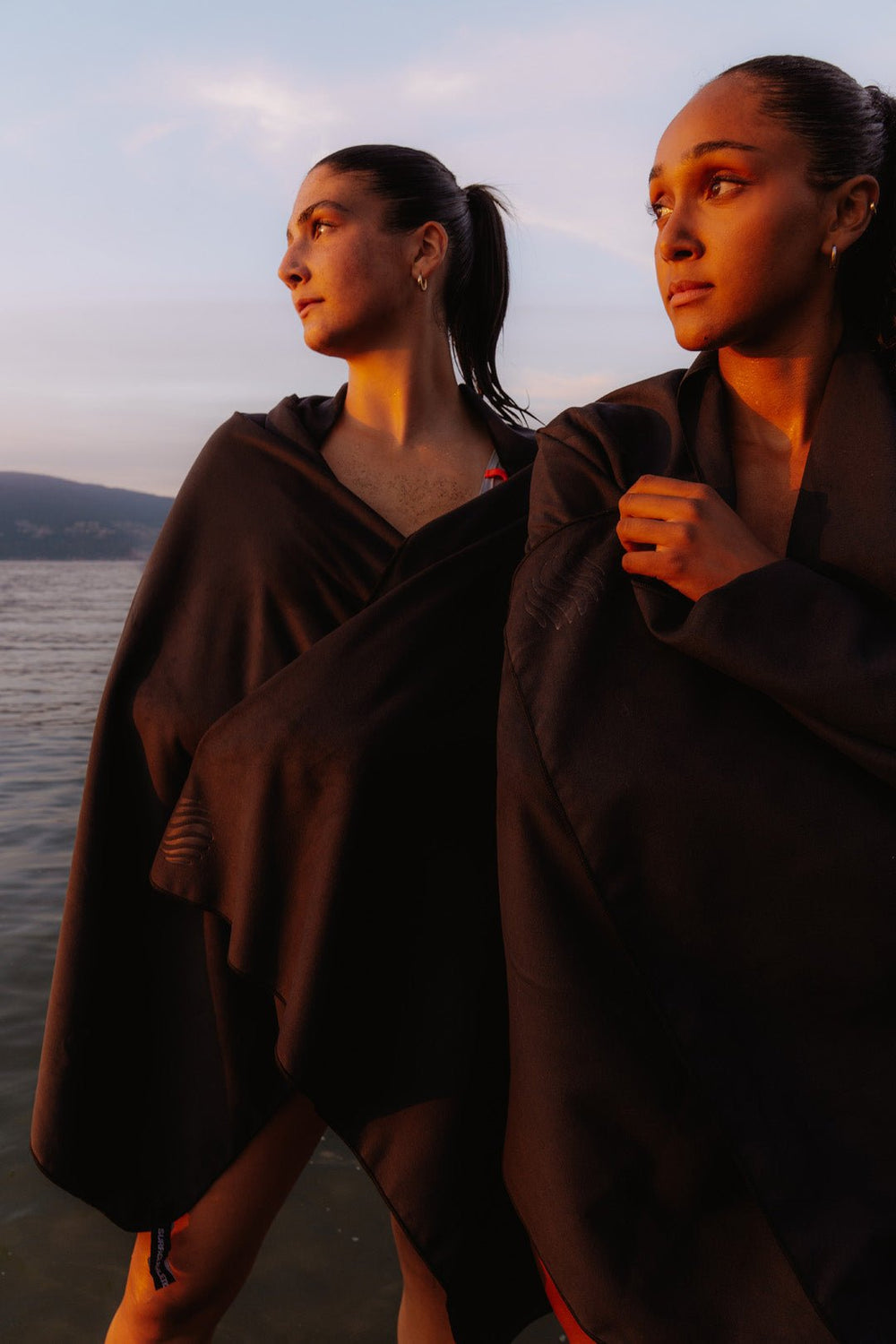 Ultralight Beach Towel Hero Shot 02-Black